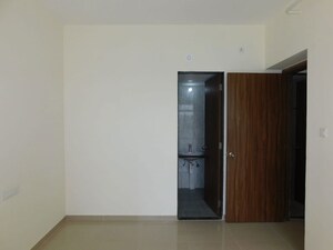 Room in 2 BHK Apartment at Pimpri – for Rent