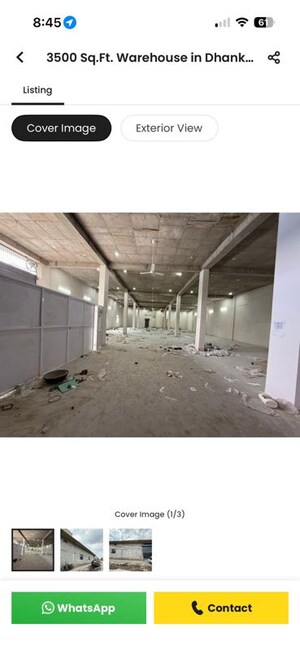 Staircase in 3.5 BHK Apartment at Ambience Creacions, Sector 22 – for Rent