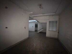 Room in 3 BHK Apartment at Vikas Apartments Nagpur, Trimurtee Nagar – for Sale