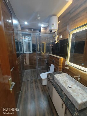 Attached Bathroom in 3 BHK Builder Floor at Sector 15 – for Rent