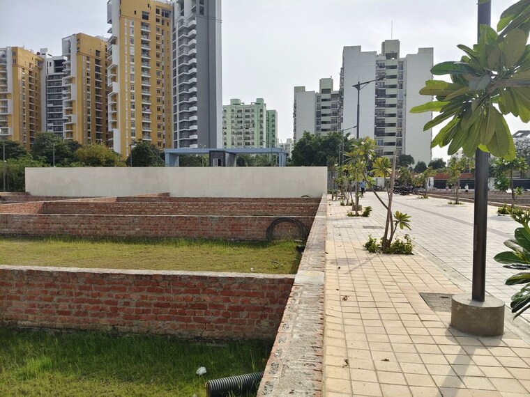 Exterior View, pardos-okas-enclave  1377 Sq.Ft. Plot In Sushant Golf City Lucknow 10143593