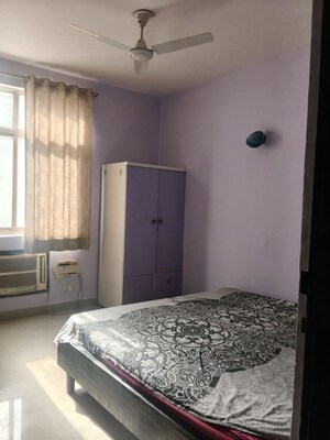 Bedroom in 3 BHK Apartment at Gomti Nagar – for Rent