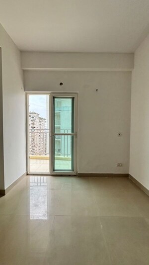 Room in 4 BHK Apartment at ATS Rhapsody, Sector 1 Greater Noida – for Sale