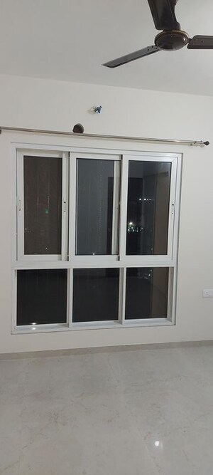 Building Lobby in 1.5 BHK Apartment at Dosti West County, Balkum Pada – for Rent