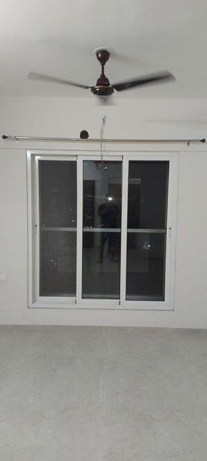 Building Lobby in 1.5 BHK Apartment at Dosti West County, Balkum Pada – for Rent