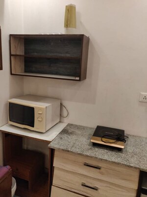 Furnished Amenities in Studio Apartment at Green Park – for Rent