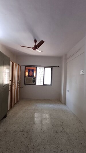 2 BHK Apartment For Rent in Flower Valley, Mira Road