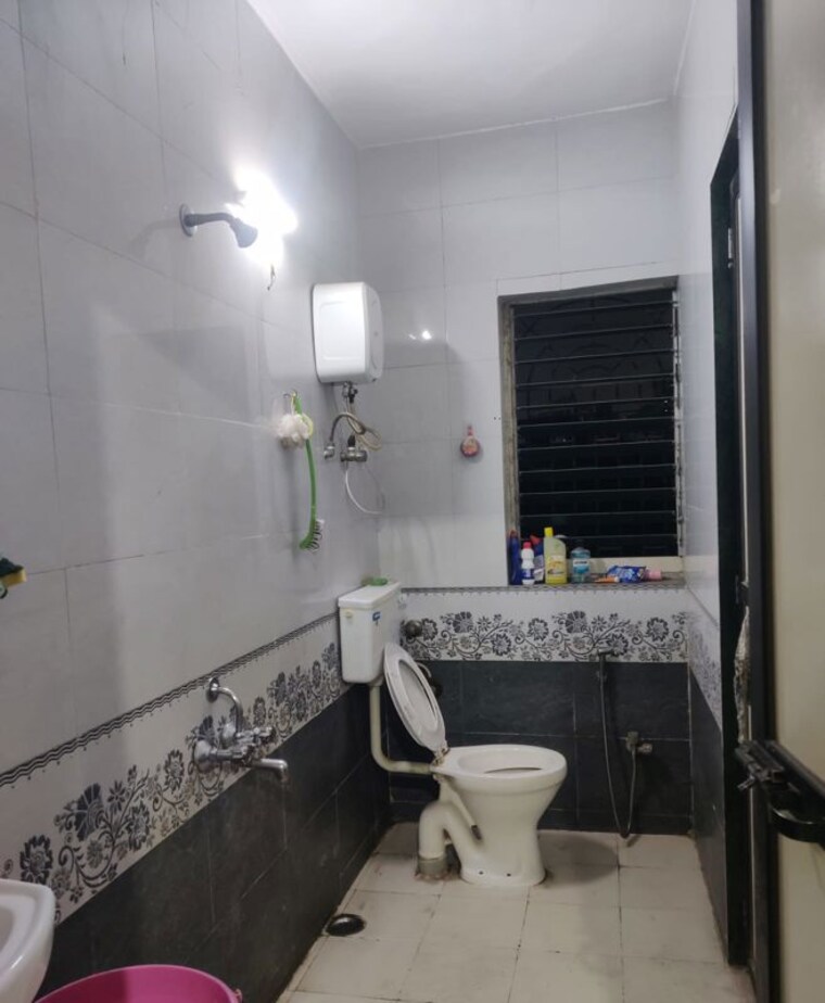Bathroom, nilgiri-gardens 1 Bedroom 585 Sq.Ft. Apartment In Nerul Navi Mumbai 10143657