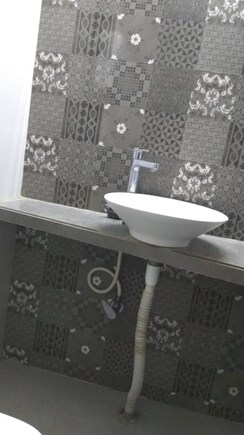 2 BHK + Extra Room Apartment For Rent in Unique Poonam Estate Cluster 2