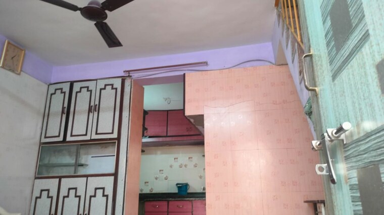 Kitchen, satellite 2 Bedroom 100 Sq.Yd. Villa In Satellite Ahmedabad 10143653