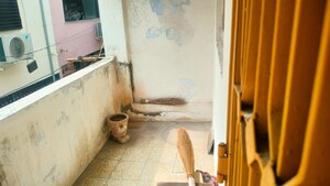 Balcony in 2 BHK Villa at Satellite – for Rent