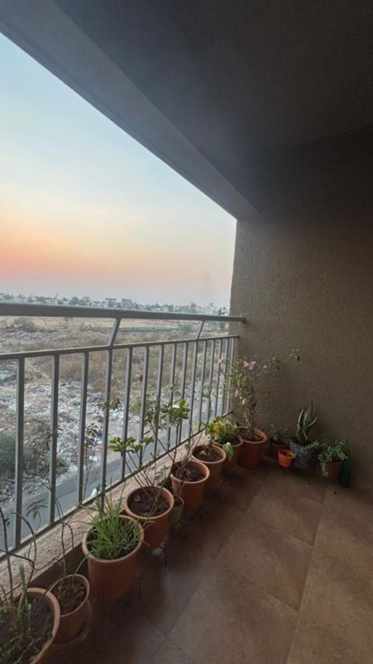 Balcony, mantra-29-gold-coast-phase-3 2 Bedroom 980 Sq.Ft. Apartment In Tingre Nagar Pune 10143671