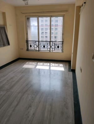 Room in 3 BHK Apartment at Hiranandani Estate Spenta, Ghodbunder Road – for Sale