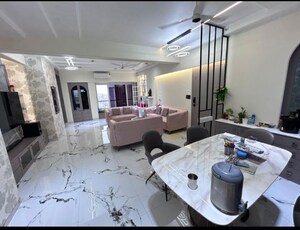 Team Area in 3 BHK Apartment at Hiranandani Estate Spenta, Ghodbunder Road – for Sale