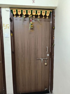  1.5 BHK Apartment at Dindoshi – for Rent