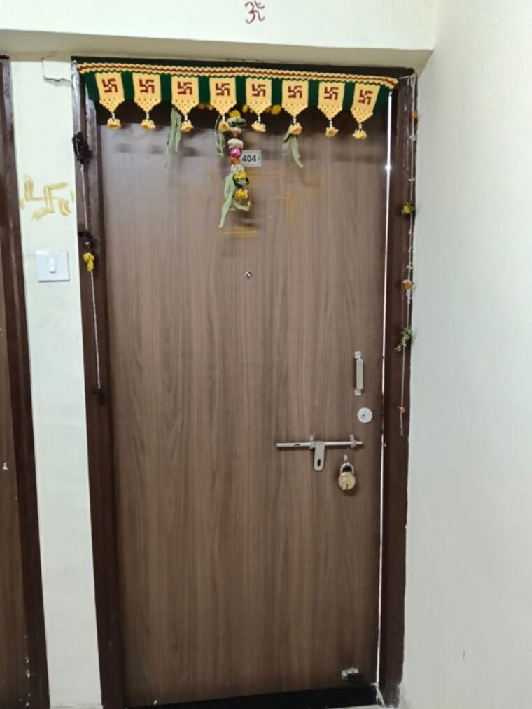Other, dindoshi 1.5 Bedroom 550 Sq.Ft. Apartment In Dindoshi Mumbai 10143670