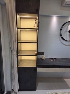 2 BHK Apartment For Rent in Rustomjee Azziano Wing D