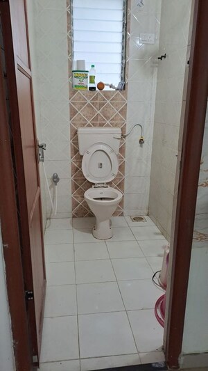 Bathroom in 1 BHK Apartment at Tanvi Eminence Phase II, Mira Road – for Rent