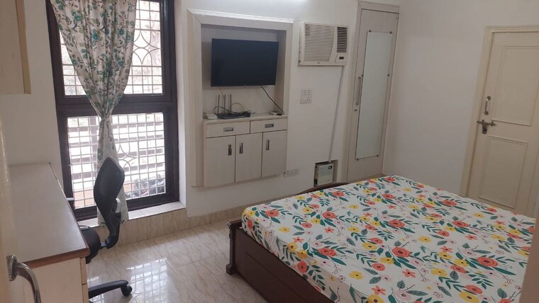 Bedroom, lajpat nagar ii 2 Bedroom 900 Sq.Ft. Builder Floor In Lajpat Nagar ii Delhi 10143714