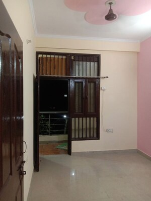 Room in 2 BHK Builder Floor at Vidhayak Colony, Nyay Khand I – for Rent