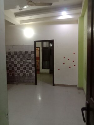 Room in 1 BHK Builder Floor at Vidhayak Colony, Nyay Khand I – for Rent