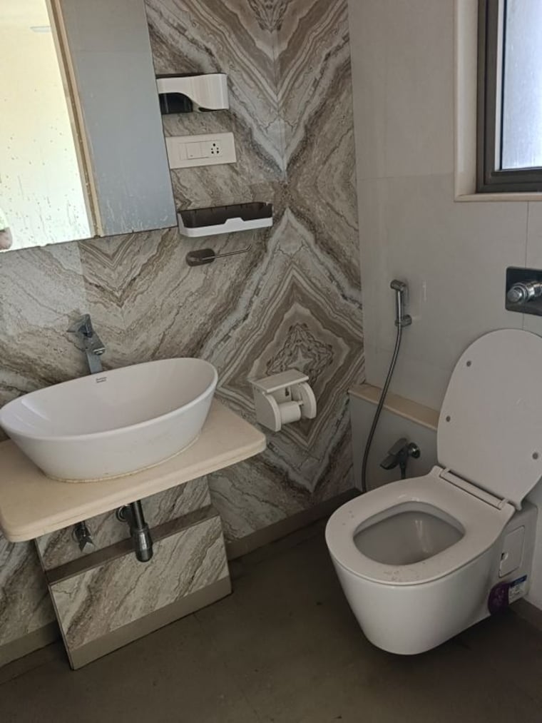 Bathroom, chandak-cornerstone 2 Bedroom 584 Sq.Ft. Apartment In Worli Mumbai 10143762