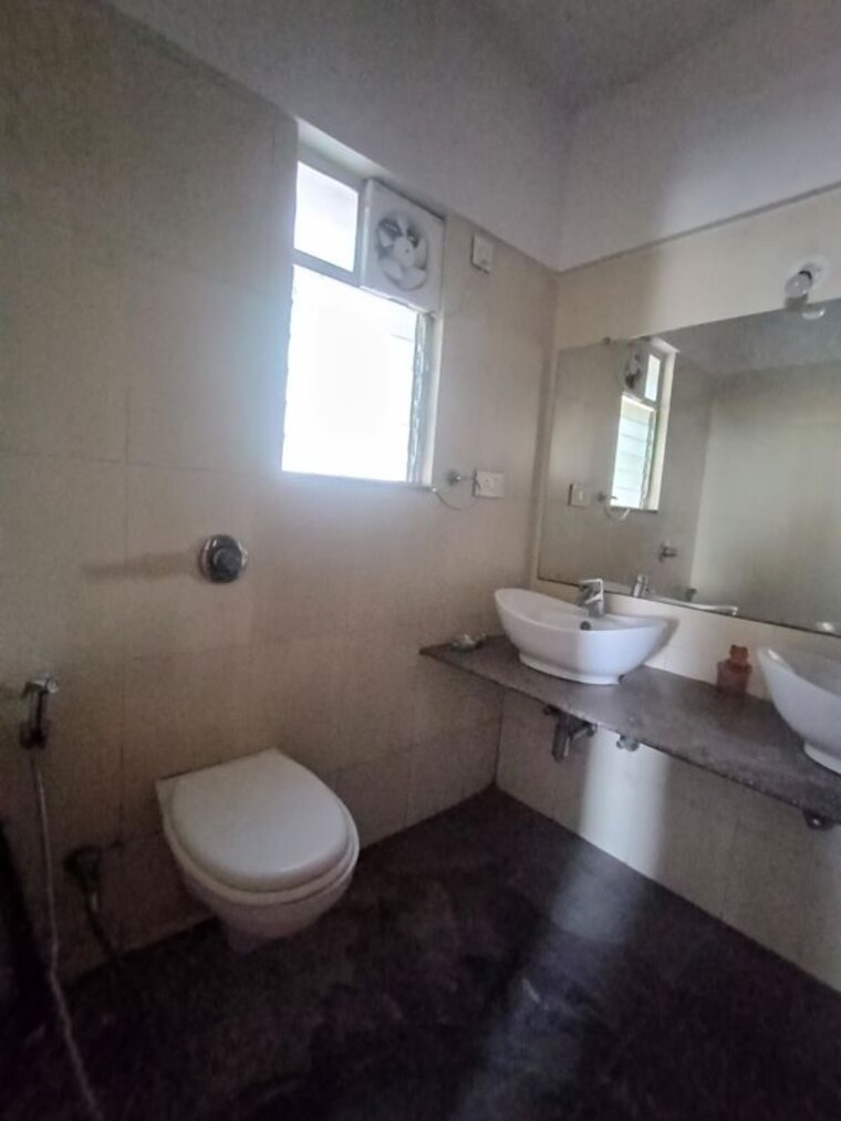 Bathroom, gera-trinity-towers 4 Bedroom 1900 Sq.Ft. Apartment In Kharadi Pune 10143764