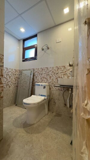Bathroom in 3 BHK Apartment at Palm Residency Chhatarpur, Chattarpur – for Rent