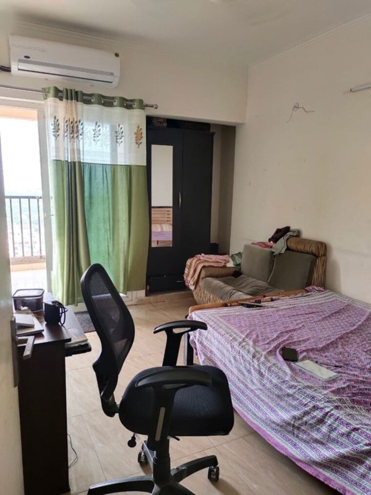 Master Bedroom, gaur-atulyam 2 Bedroom 955 Sq.Ft. Apartment In Omicron I Greater Noida Greater Noida 10143794