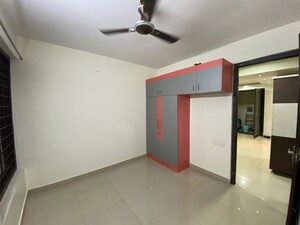 Room in 3 BHK Apartment at Sri Balaji Pride Kondapur, Kondapur – for Rent