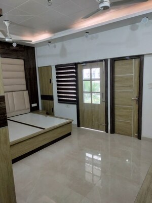 Master Bedroom in 6 BHK Independent House at Sector 108 – for Rent