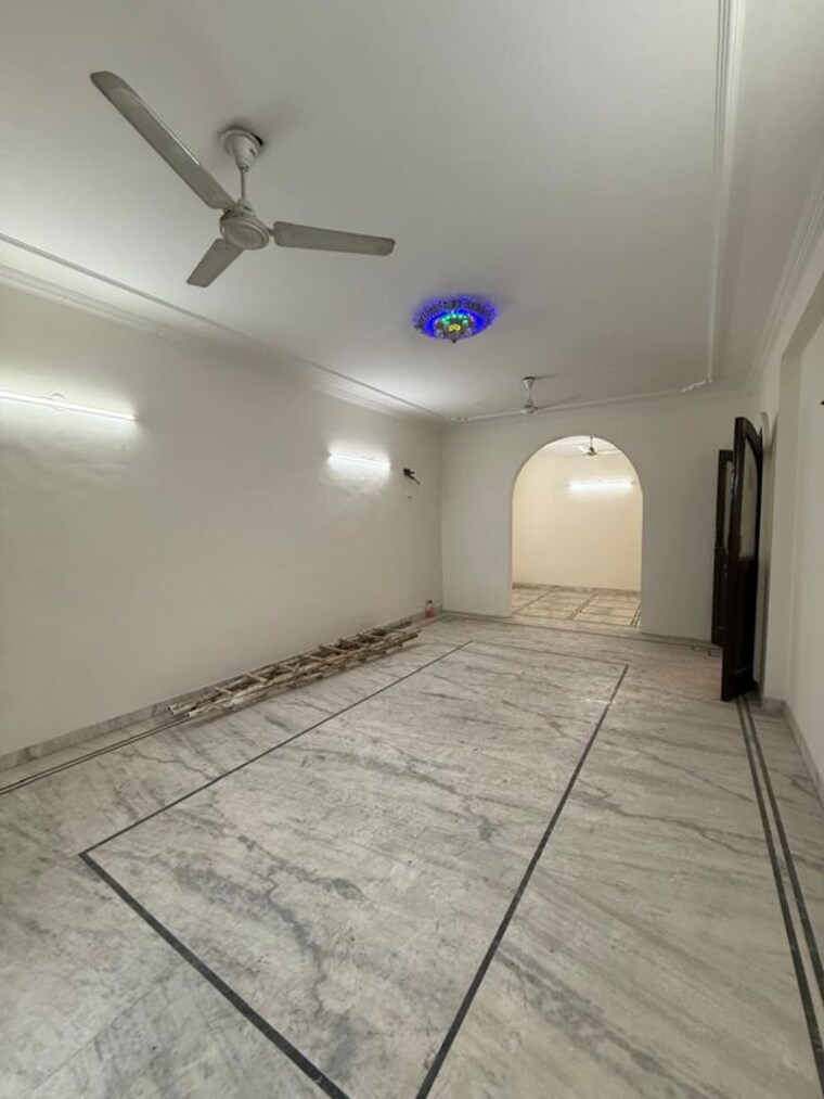 Bedroom, greater kailash ii 3 Bedroom 2000 Sq.Ft. Builder Floor In Greater Kailash ii Delhi 10143810