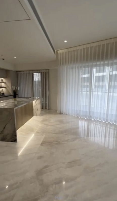 3 BHK 1850 Sq.Ft. Apartment in Lodha The World Towers World One Tier 3 Trinity