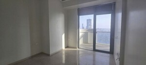 Room in 4 BHK Apartment at Omkar 1973, Worli – for Rent