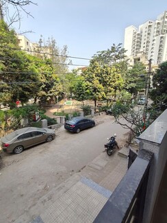 1 Rk+ Pooja Room,Study Room Builder Floor For Rent in Spazedge