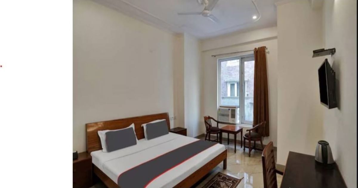 2.5 BHK + Pooja Room Independent House For Rent in Sector 49