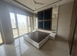 Master Bedroom in 5 BHK Apartment at Senapati Bapat Marg – for Rent