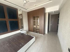 Bedroom in 5 BHK Apartment at Senapati Bapat Marg – for Rent