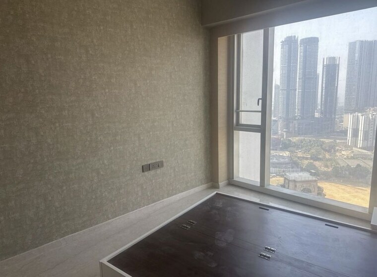 Room, senapati bapat marg 5 Bedroom 2500 Sq.Ft. Apartment In Senapati Bapat Marg Mumbai 10143836