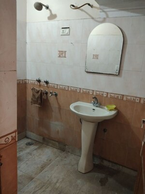 Bathroom in 2 BHK Independent House at Sector 46 – for Rent