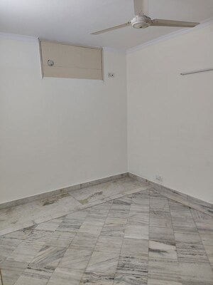  Office Space For Rent in Nizamuddin East