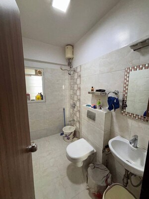 Bathroom in 3 BHK Apartment at Gurukrupa Vyom, Juhu – for Rent