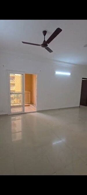 Room in 4 BHK Builder Floor at Indrapuram – for Sale