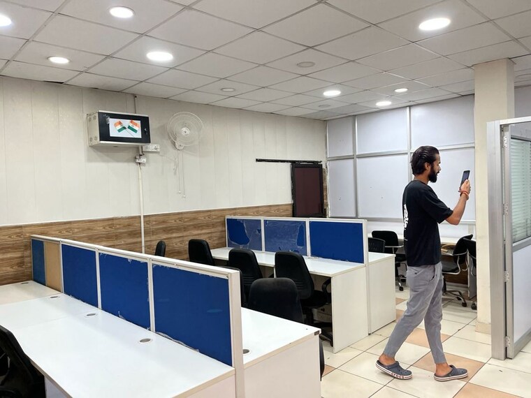 Team Area, sector 4 Commercial Office Space 800 Sq.Ft. In Sector 4 Noida 10143901