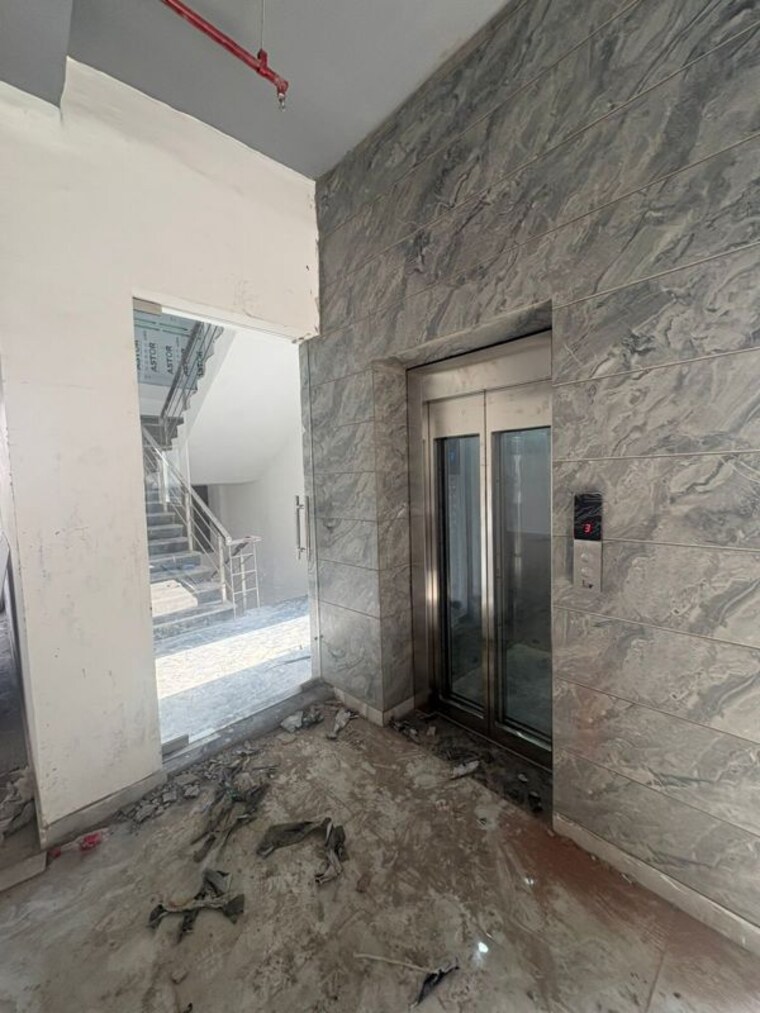 Room, gyan khand ii 3 Bedroom 1500 Sq.Ft. Builder Floor In Gyan Khand ii Ghaziabad 10143916