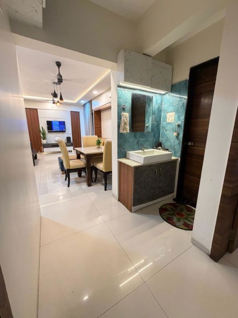 Master Bedroom, manish-raghunath-zende-sai-harmony 3 Bedroom 1200 Sq.Ft. Apartment In Baner Pune 10143950