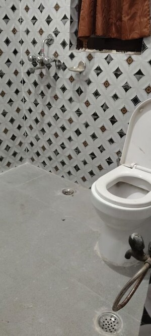 Bathroom in 3.5 BHK Apartment at Sector 2 Dwarka – for Rent