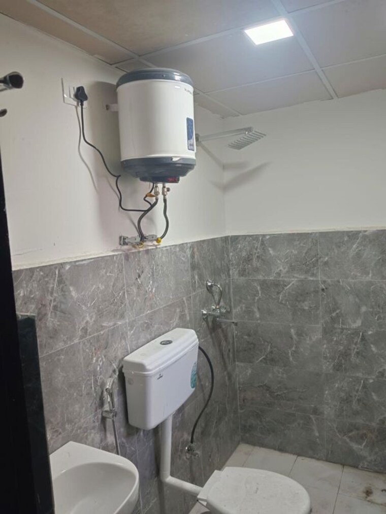 Bathroom, pivotal-paradise 2 Bedroom 657 Sq.Ft. Apartment In Sector 62 Gurgaon 10143960