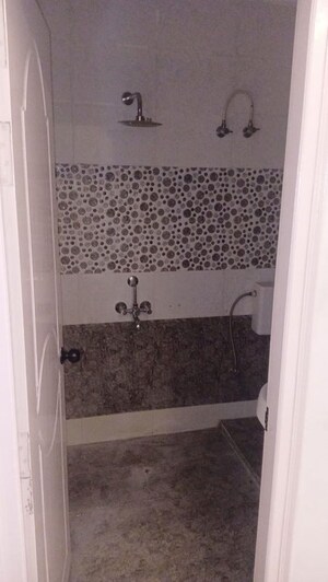 Bathroom in 2.5 BHK Apartment at IM Apartments, Indira Nagar – for Rent