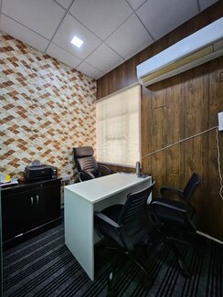 Office Space For Rent in Sector 63